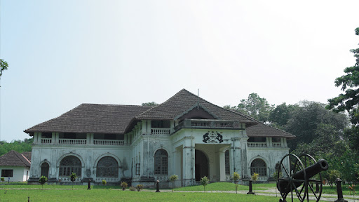 ShakthanThampuran Palace