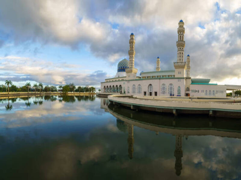 Kota Kinabalu City Mosque 