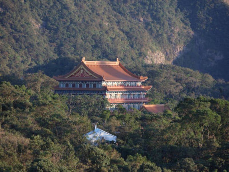 Wan Fo Tien Temple