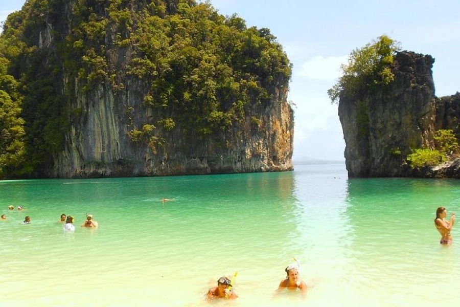 Hong Island Tour (By Speed Boat)