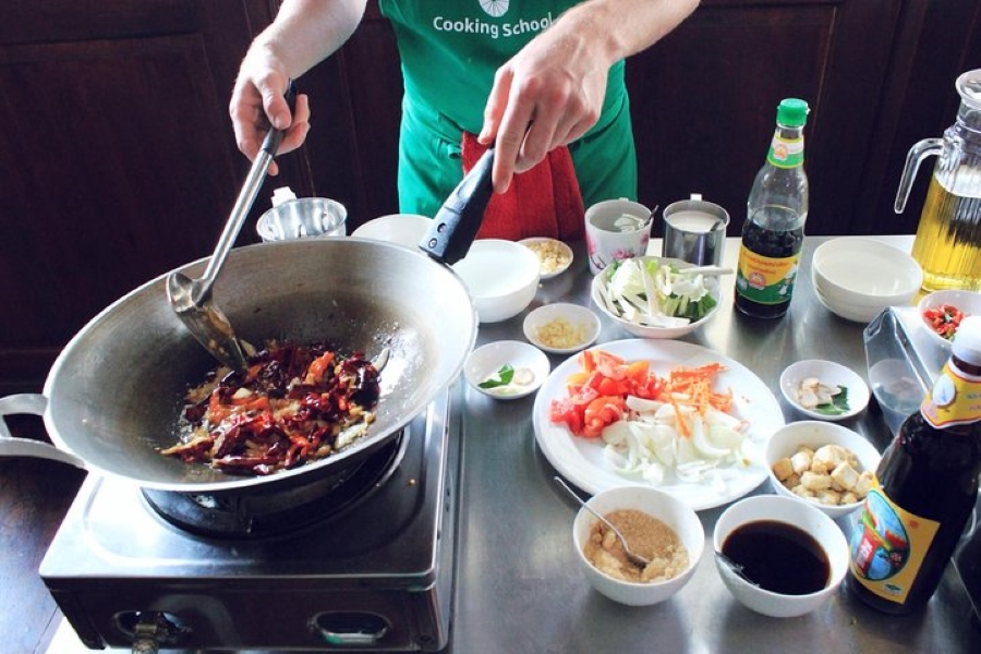 May Kaidee Cooking Class