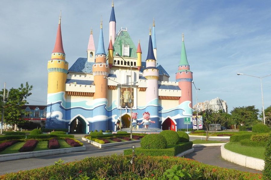 Siam Park with Private Transfer (Minimum 2 pax)