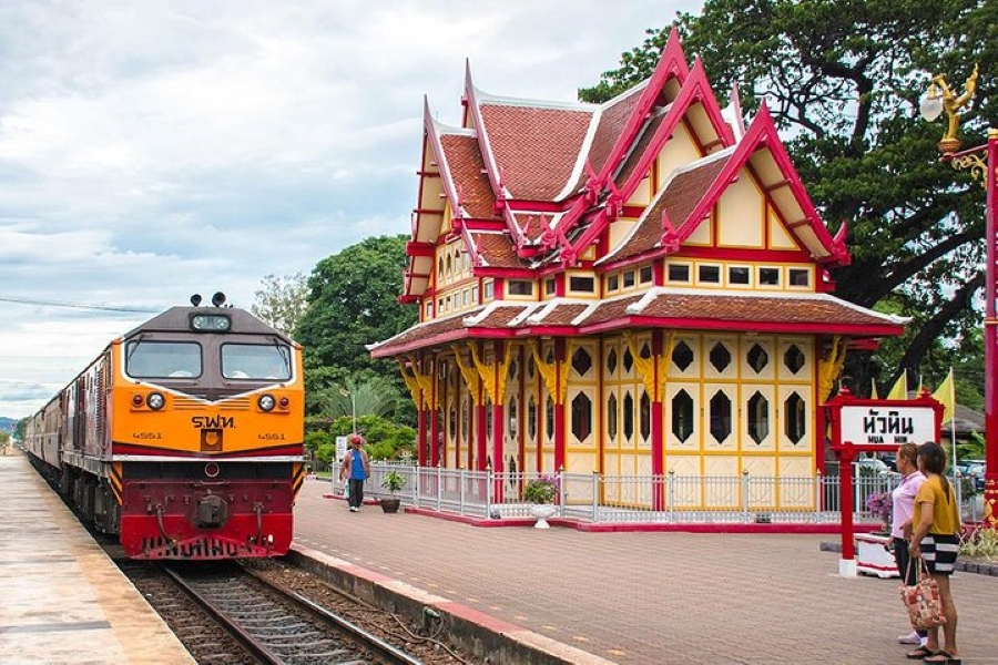 Hua Hin and Cha Am Discover (minimum 2 pax)
