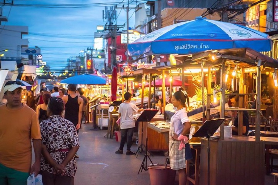 Hua Hin By Night (minimum 2 pax)