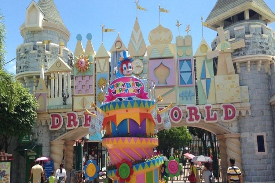 Dream World Bangkok Super Visa Tickets with Optional Lunch & Transfers