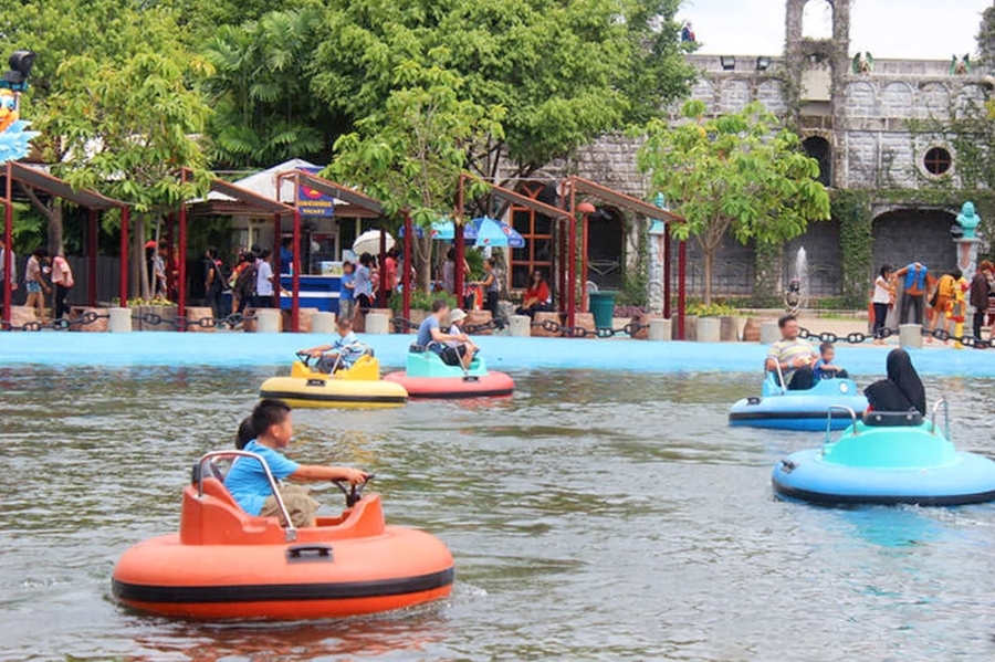 Dream World Bangkok Super Visa Tickets with Optional Lunch & Transfers