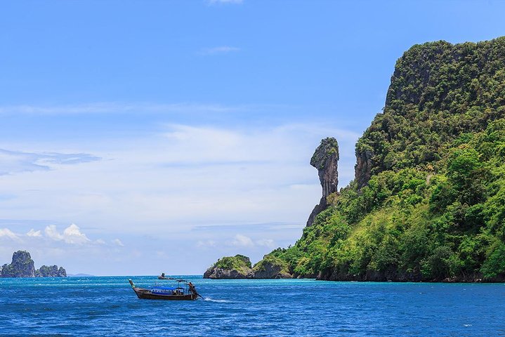 4 Island Snorkeling Tour by Speedboat in Krabi