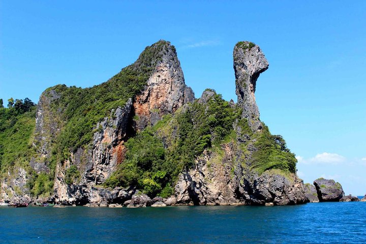 4 Island Snorkeling Tour by Speedboat in Krabi