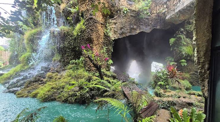 Angel Land and Mythology Fantasy Temple Private Tour