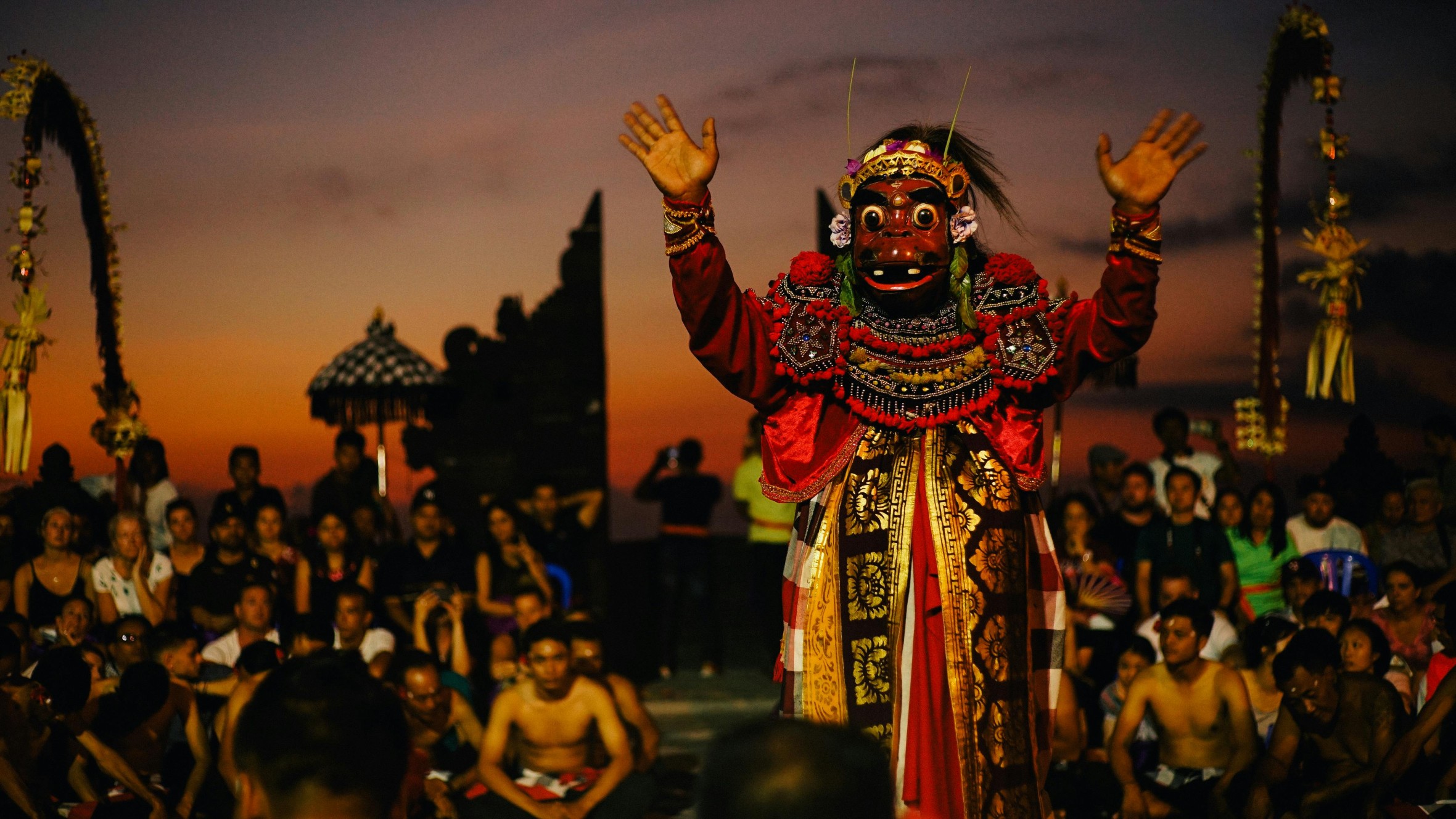 Uluwatu Temple and Kecak Dance Show 
