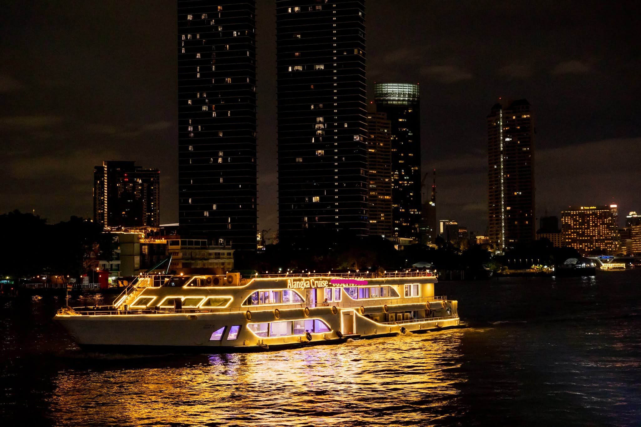 Bangkok Alangka Dinner Cruise Admission Ticket from ICONSIAM