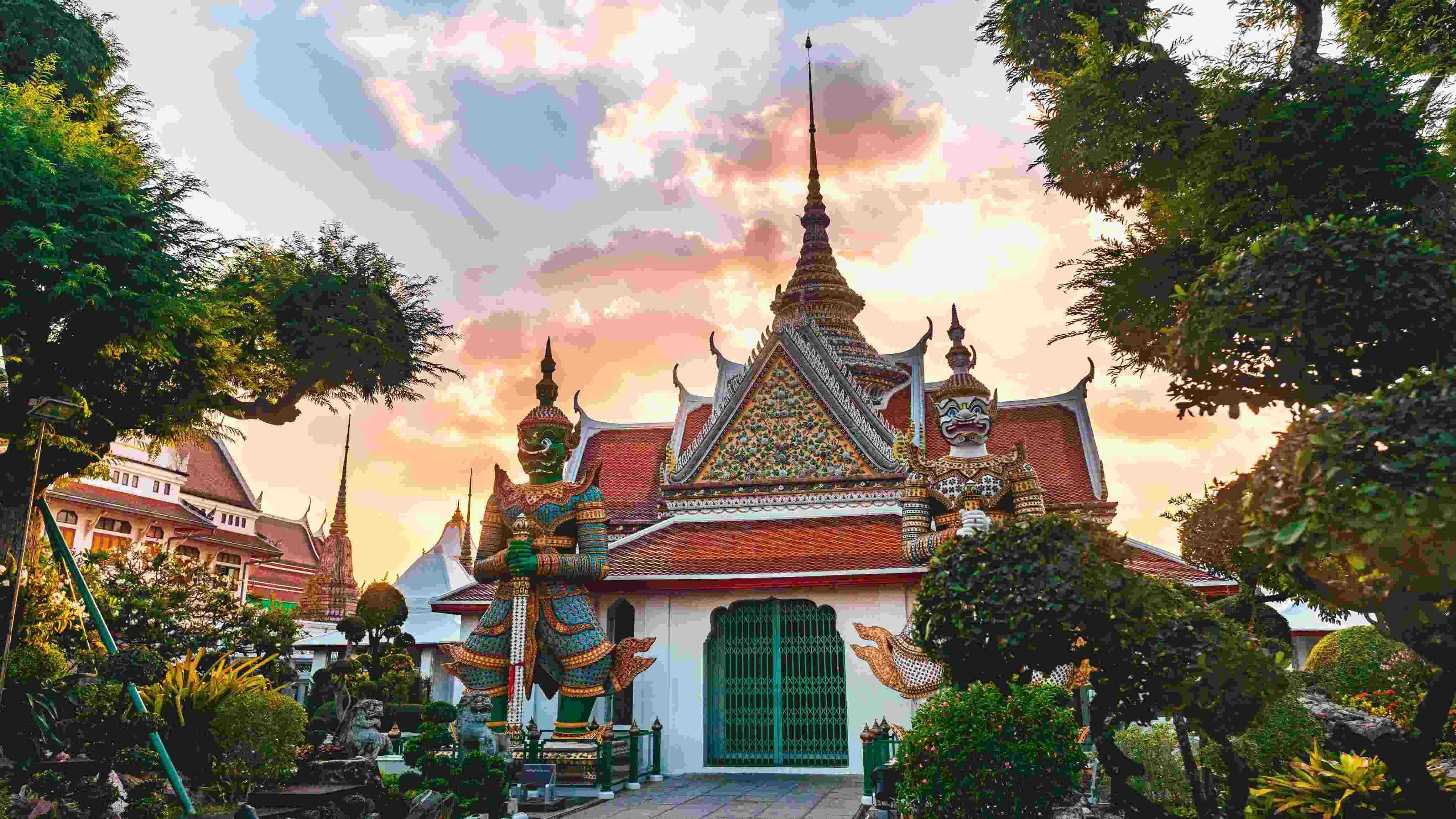 Bangkok Highlights Tour: Grand Palace and Three Temples