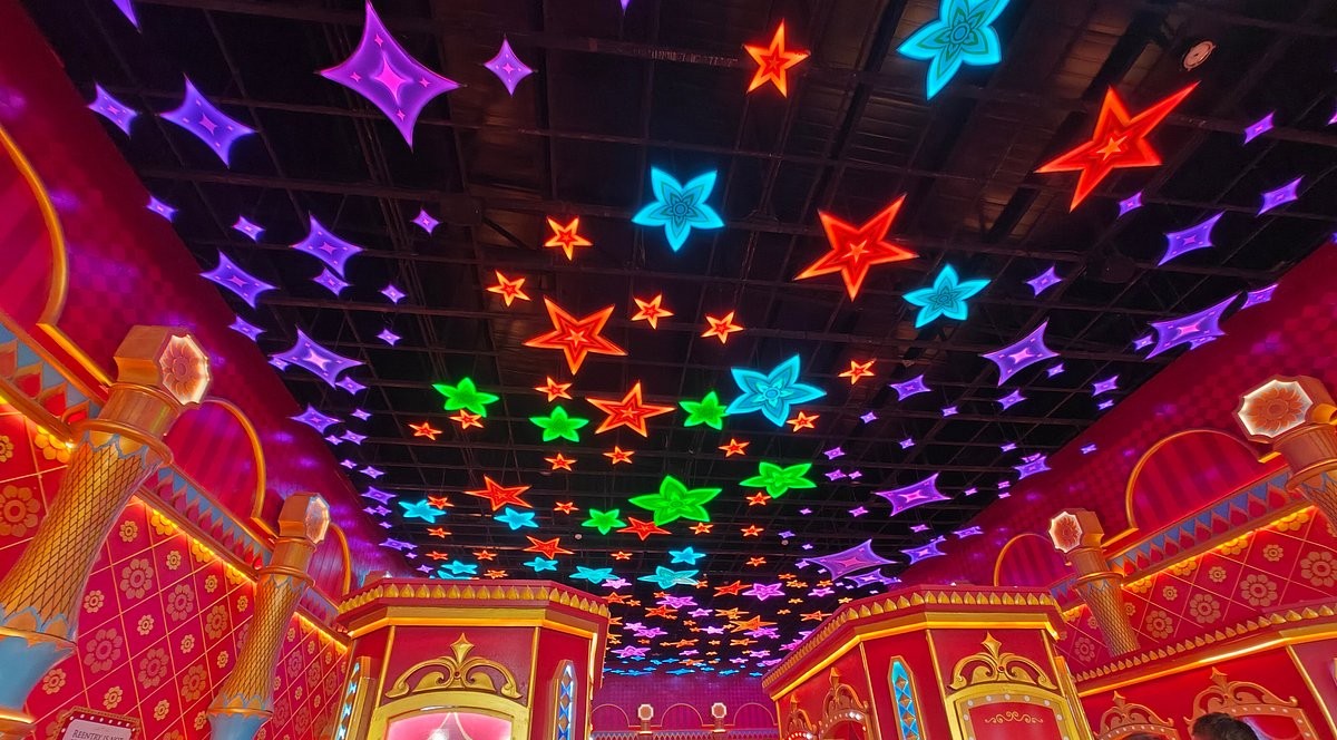 Carnival Magic Theme Park Tickets With Dinner & Transfer