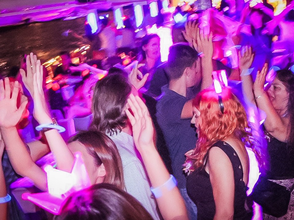 Chao Phraya Princess Dinner Cruise in Bangkok Admission Ticket