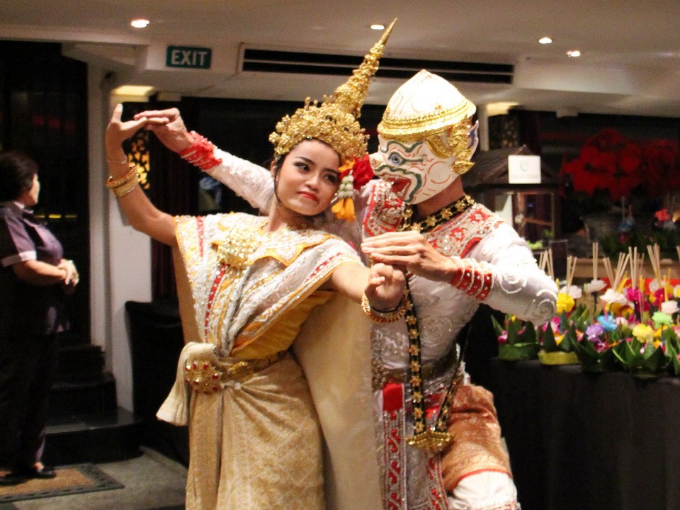 Chao Phraya Princess Sunset Dinner Cruise Admission Ticket