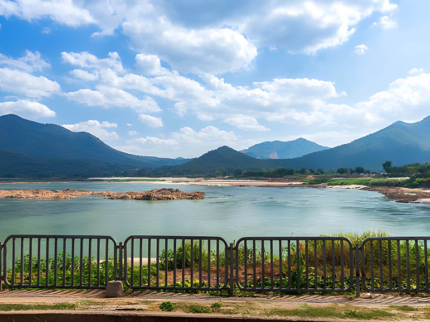 Chiang Rai One Day Tour including White Temple & Golden Triangle from Chiang Mai (Private Tour)