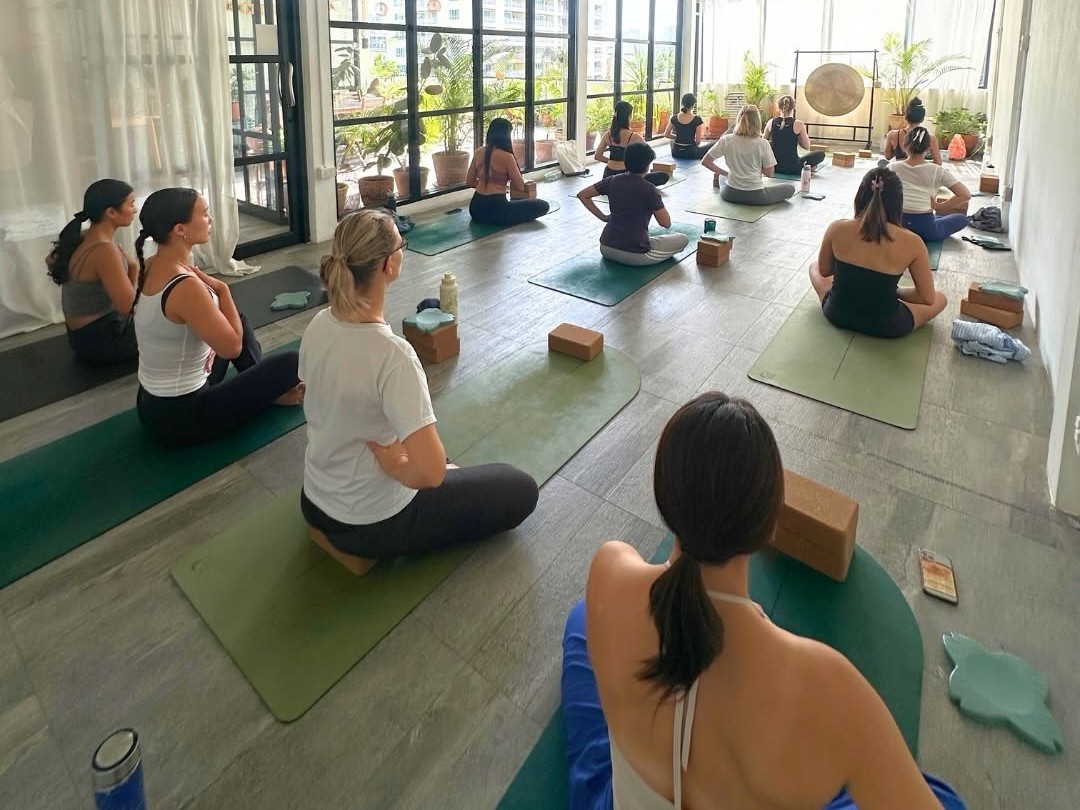 Daily Yoga and Meditation Class in Bangkok