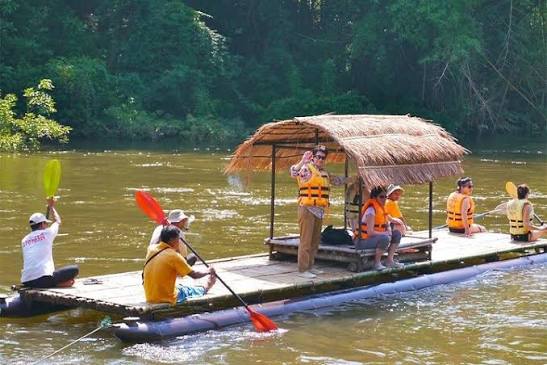 Floating Café at Heritage Cruise: Bangkok’s Hidden Old City River Escape