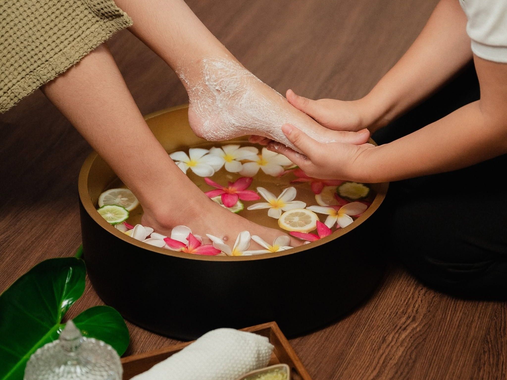 Health Land: Foot Reflexology (60 Minutes)