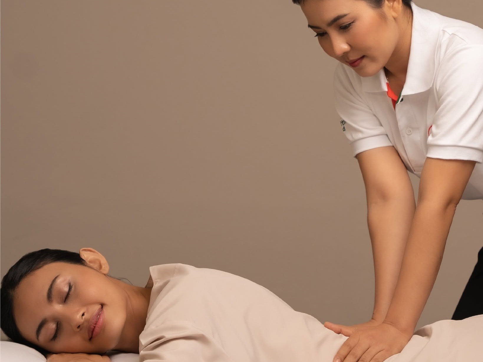 Health Land: Traditional Thai Massage (120 Minutes)