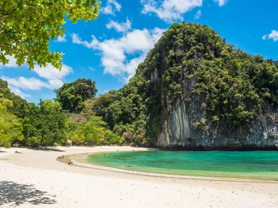 Hong Island: Private Charter Big Boat Aonang Princess Tour (410 PAX)