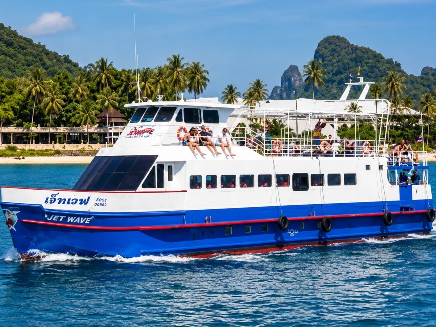 Koh Phi Phi to Koh Ngai Speedboat Transfer 