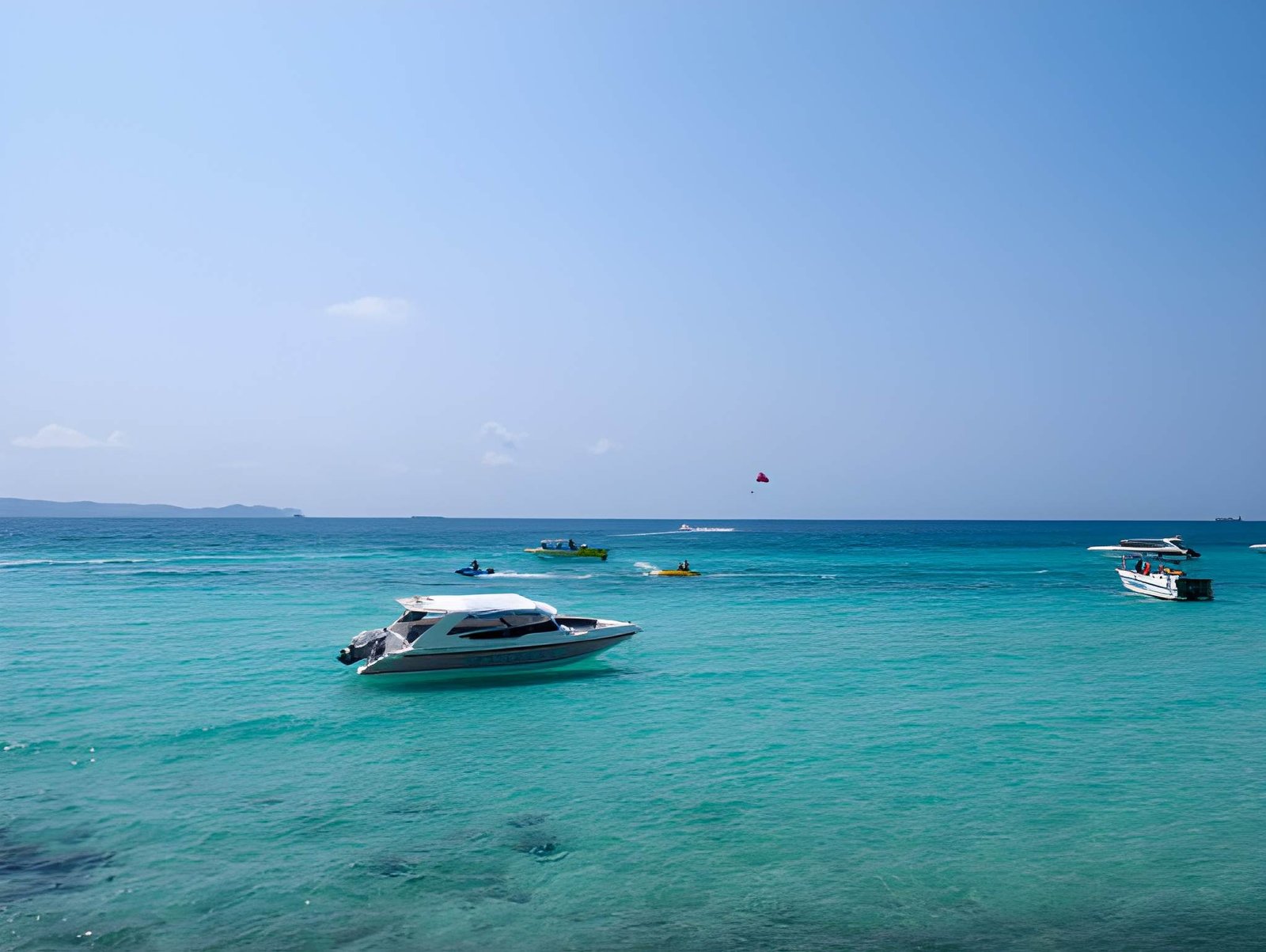 Pattaya Koh Larn Island Sanctuary of Truth Day Tour From Bangkok