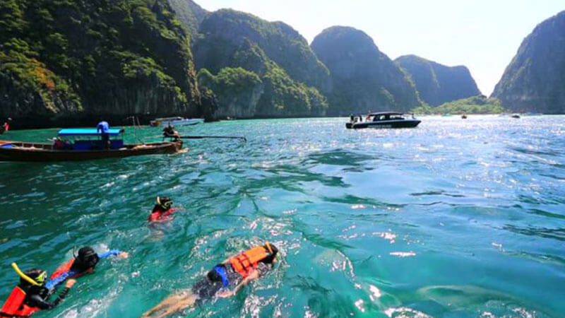 Phi Phi Island Tour by Big Boat By Royal Jet Cruiser (First Class)