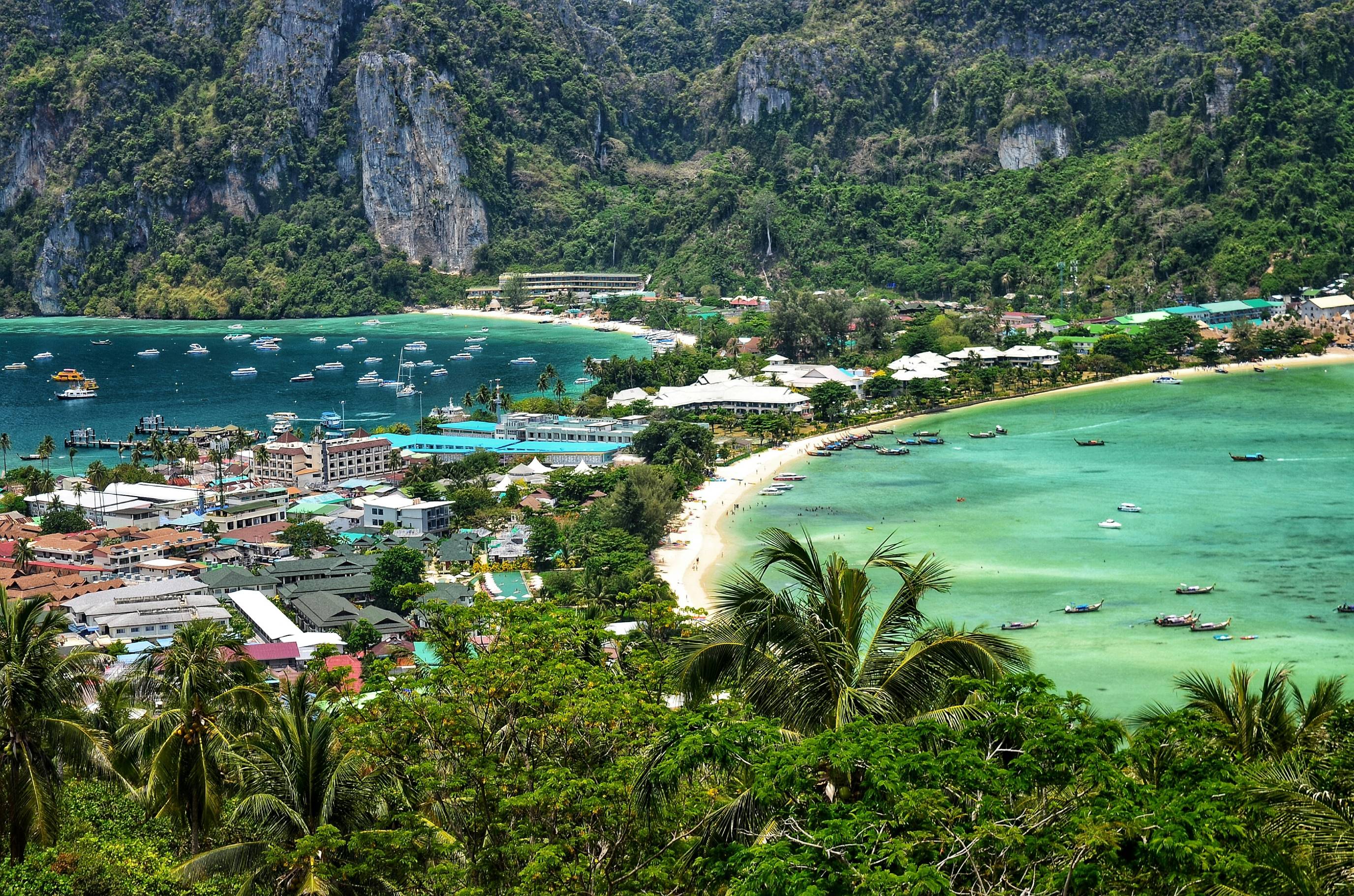 Phi Phi-Maya Bay-Khai Fullday Tour by Speedboat 