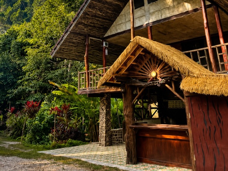 Silver Cliff: Riverside Room (Maximum 2 PAX)