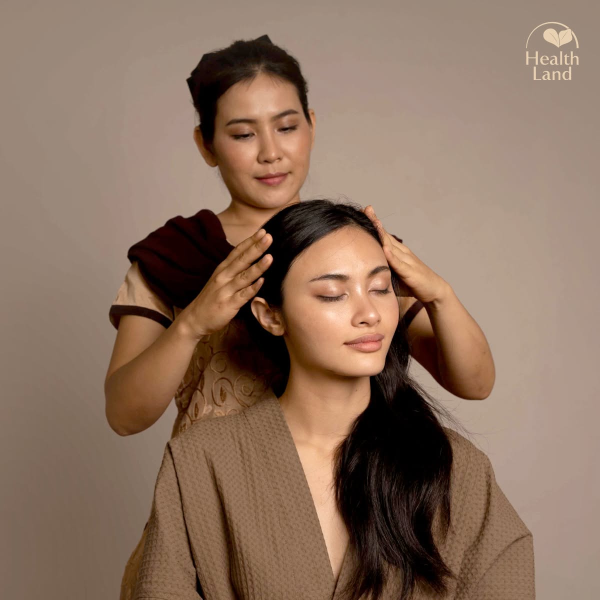 1000 THB Gift Voucher: Health Land Spa & Massage
