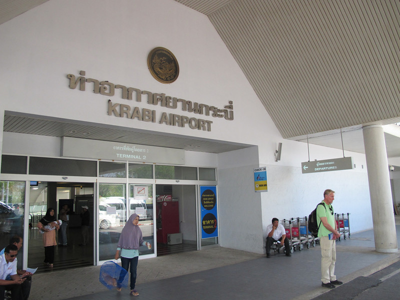 Ao Nang to Krabi Airport Private Transfer by Minivan (1-8Pax)