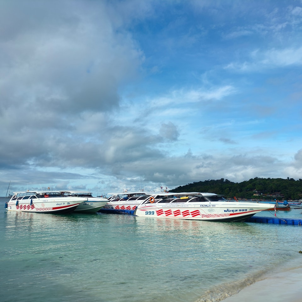 Phuket to Koh Kradan Transfer by Speedboat